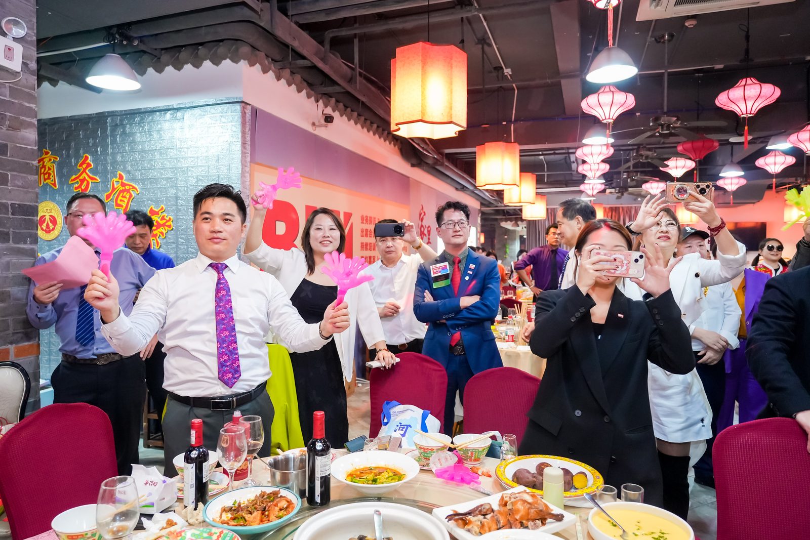 易信锦祥行高端珠宝BNI盈生分会四周年庆现场